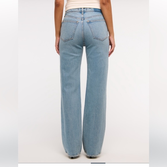 Abercrombie & Fitch 90’s Relaxed women’s jeans - Picture 3 of 9